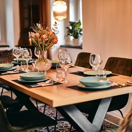 Semesterbostad Ava House