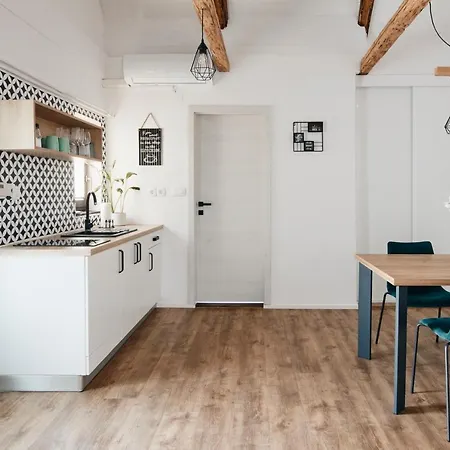 Prázdninový dům Ava House